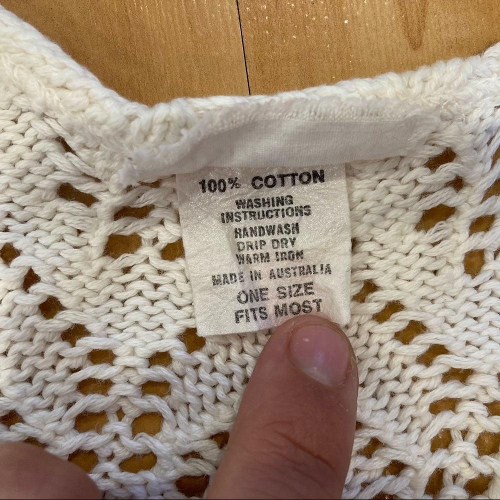 Vintage 100% cotton lace knit crop tank in excellent condition up to size 12 - Picture 4 of 4